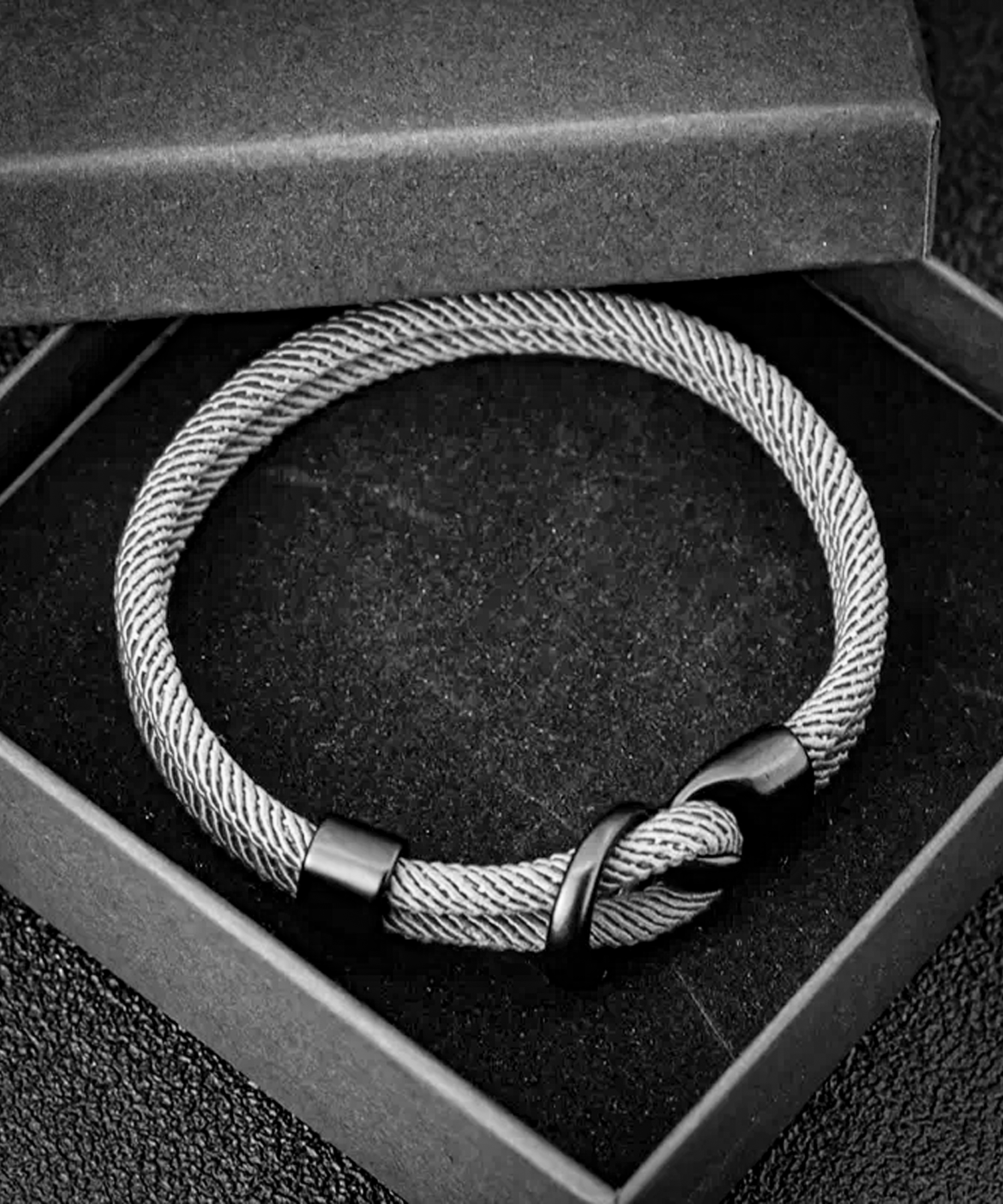 Pulseira de Couro | LUXEJ ©