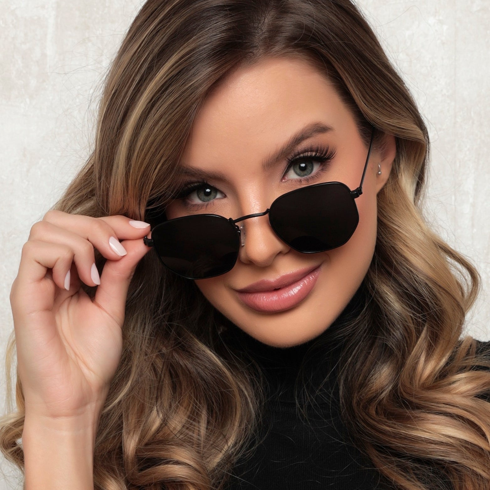 Óculos de Sol Unissex Fashion Lente UV400 | LUXEJ ©