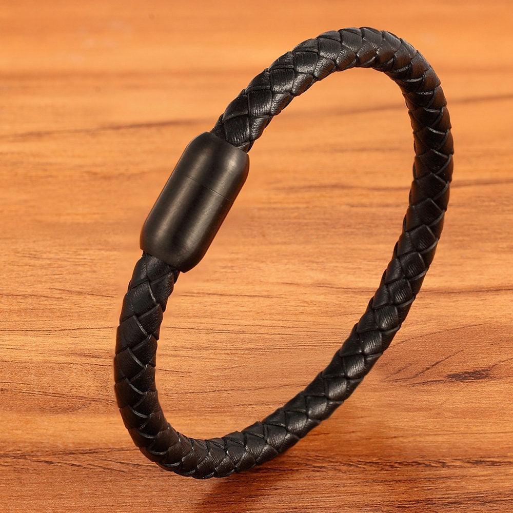 Pulseira Masculina Minimmal de Couro Trançado com Fecho Magnético | Luxej ©