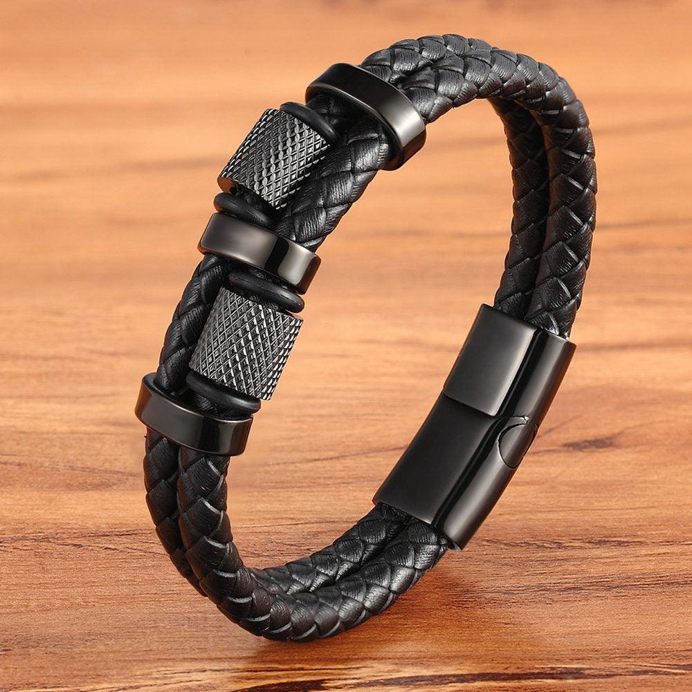 Pulseira Gueron Masculina em Couro Trançado com Detalhes Pretos | Luxej ©