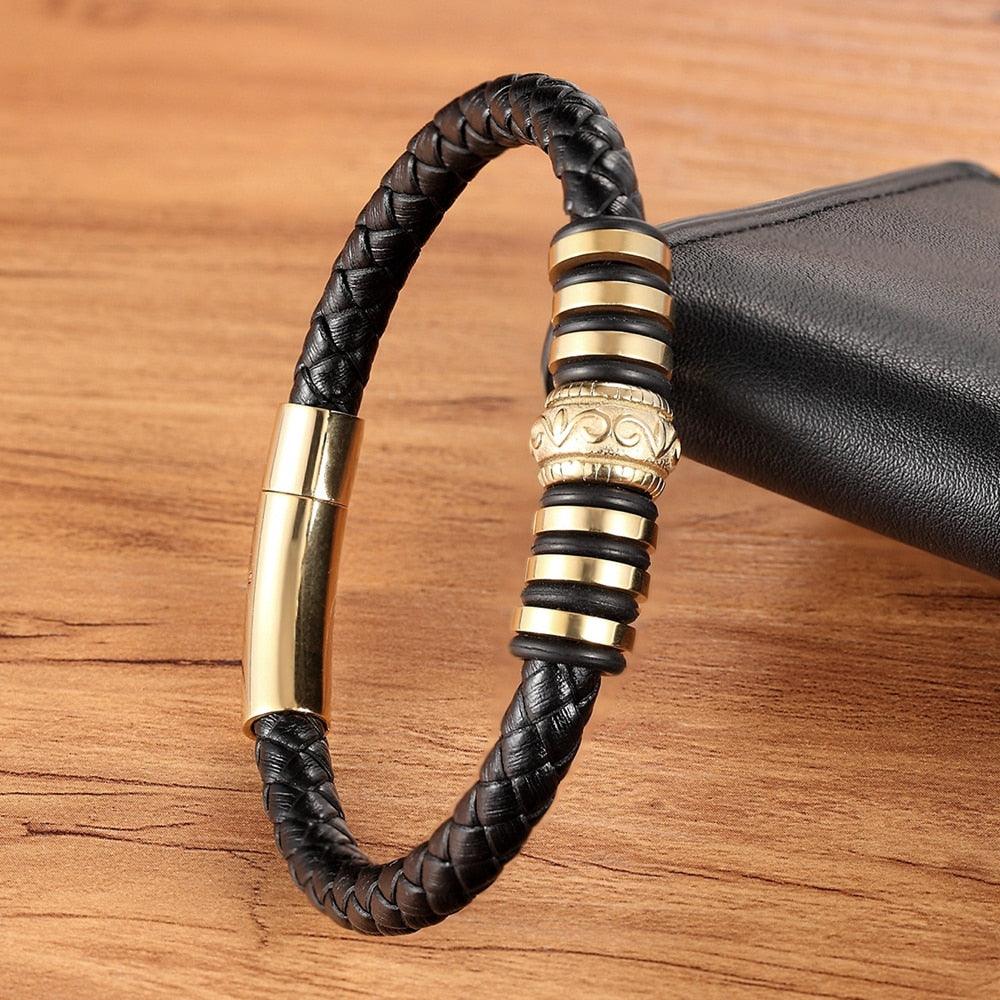 Pulseira Graphik Masculina com Detalhes Dourados e Couro Trançado | Luxej ©