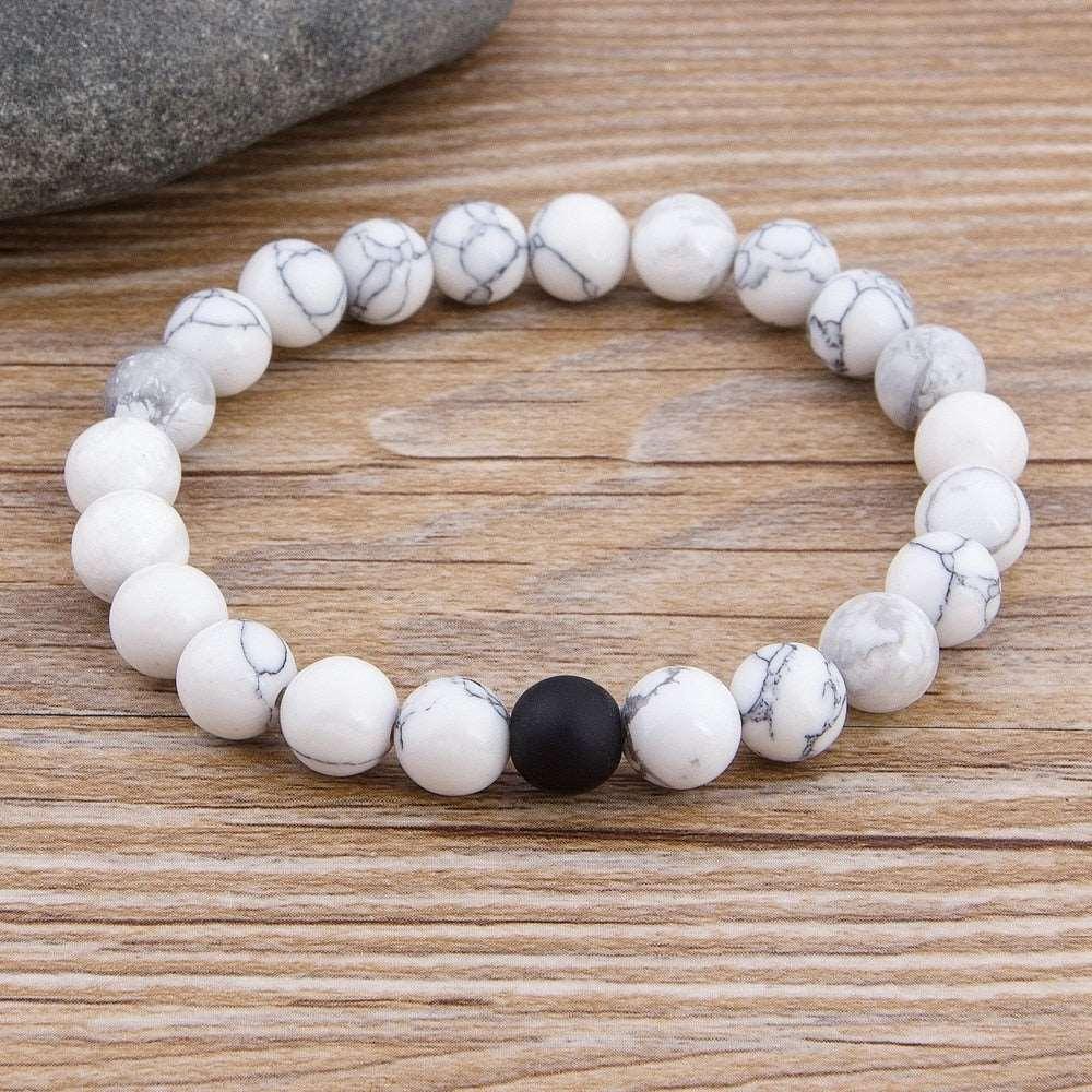 Pulseira Howlstone Masculina Minimalista de Pedras Naturais com Detalhe Fosco | Luxej ©