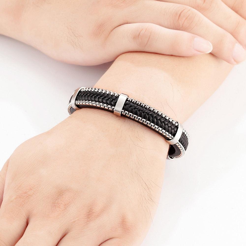 Pulseira Grammer Masculina com Detalhes em Couro Trançado | Luxej ©