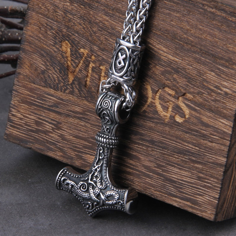 Colar Mjölnir Masculino em Aço Inoxidável | Luxej ©