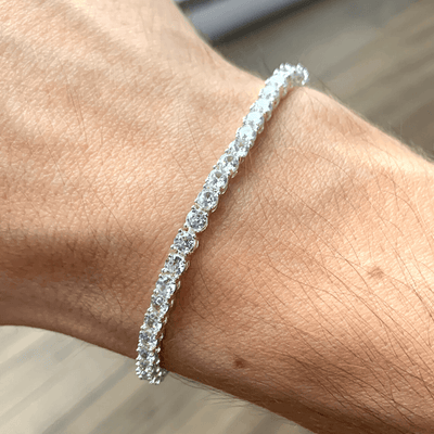 Pulseira Clear com Pedras Brilhantes em Ouro Branco – Luxo e Elegância | Luxej ©