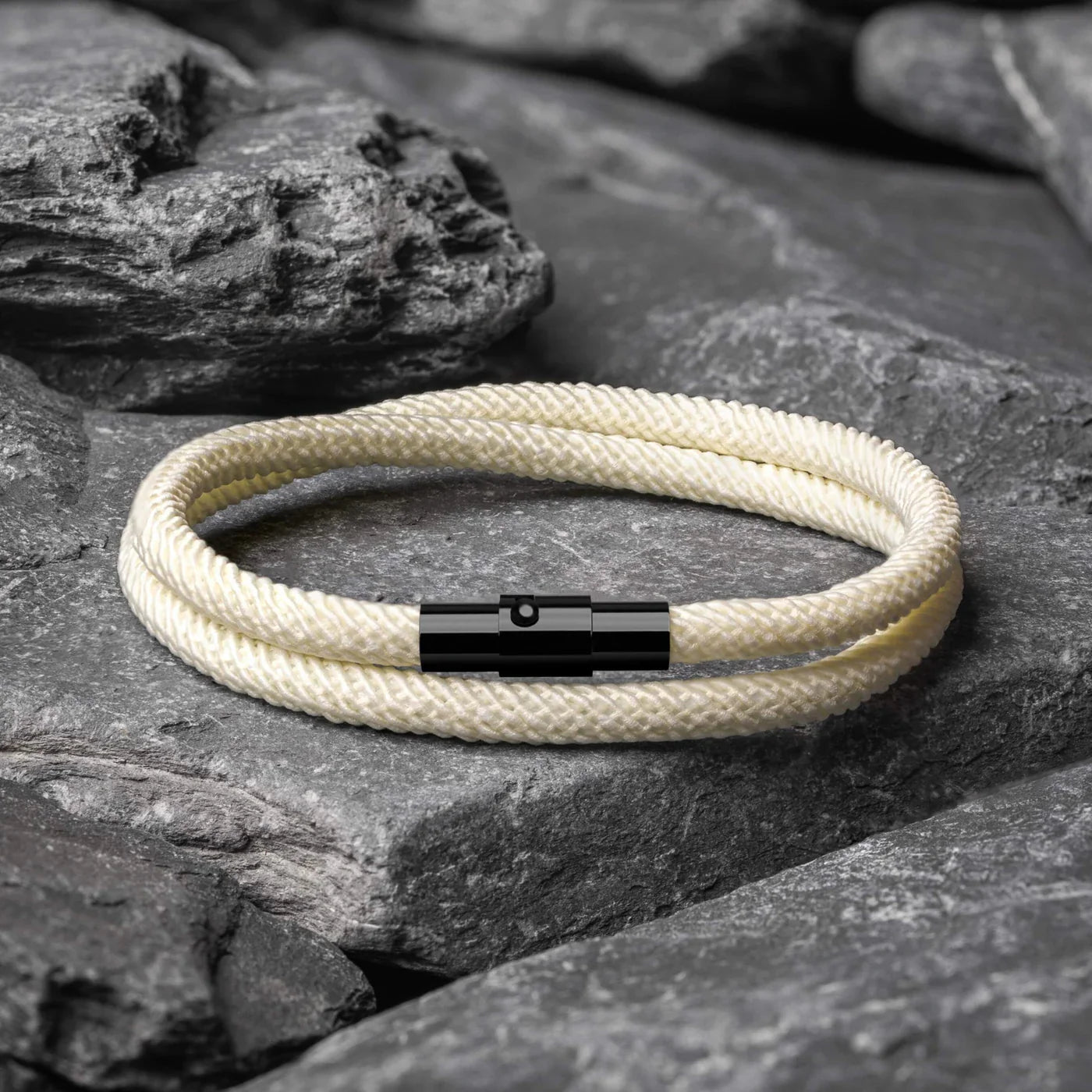 Pulseira de Corda Milan Branca Minimalista Wave | LUXEJ ©