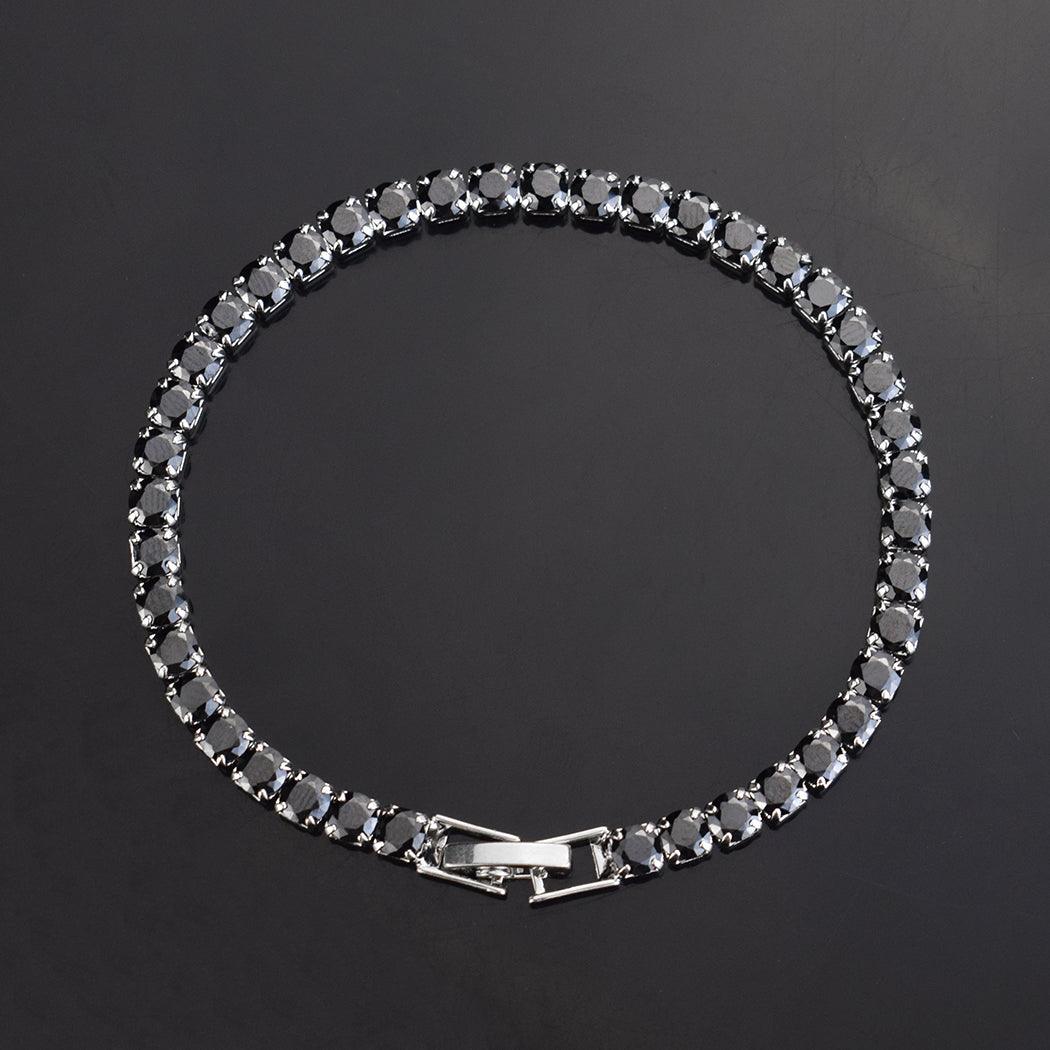 Pulseira Horus Masculina Minimalista em Prata com Zircônias e Diamantes | Luxej ©